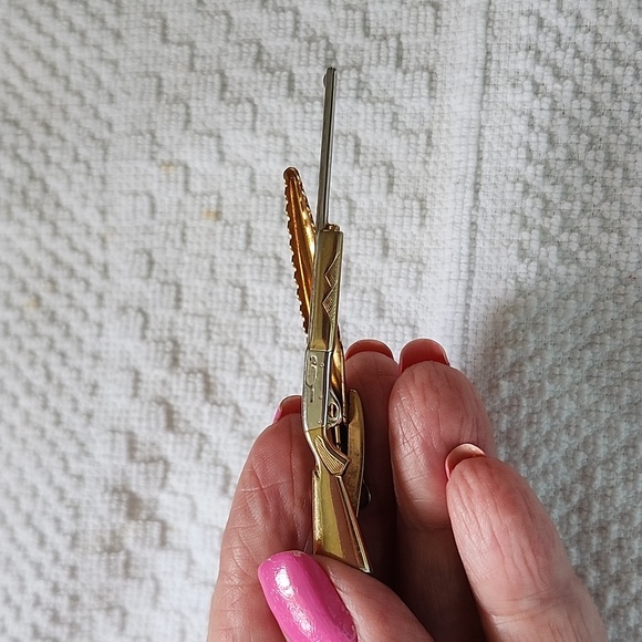SALE💥Vintage Hickok Rifle Tie Pin - Picture 2 of 9